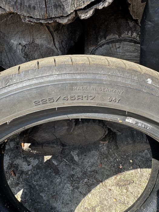Продам резину 2 скати 225/45/R17 Good Year
