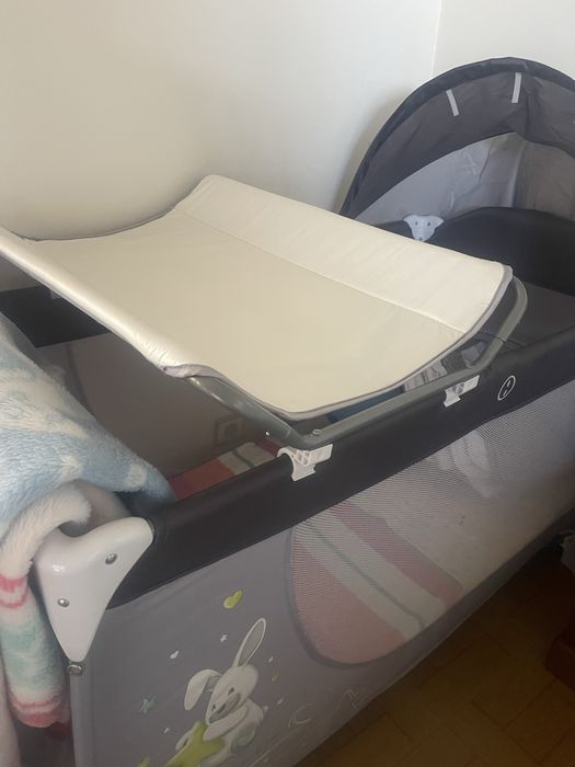 Cama+colchao +muda fraldas