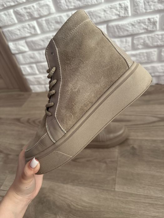 Продам ботинки/черевики натуральна замша 36р