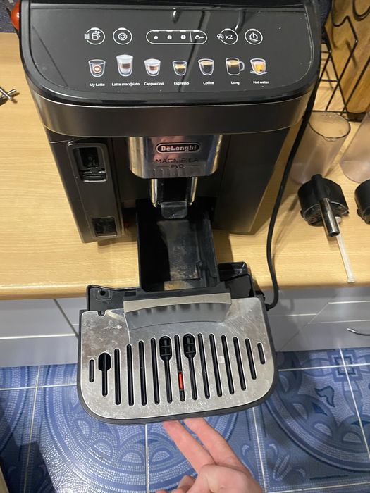 Ekspres delonghi magnifica evo