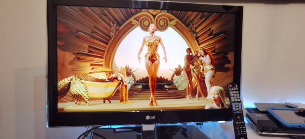 Tv Smart tv  LG 32 em estado novo e com excelente e imagem