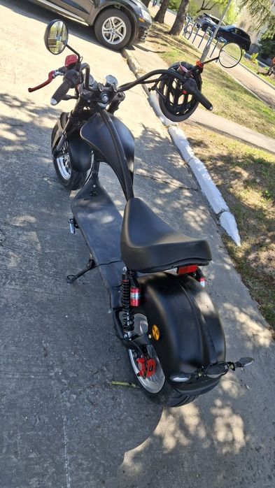 Електроскутер Chopper
