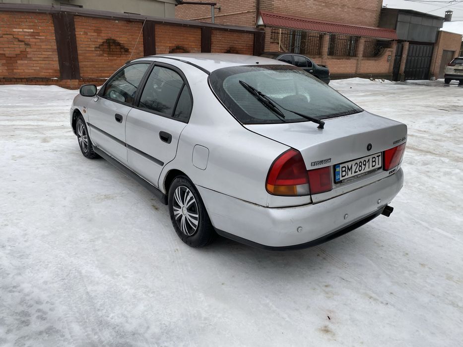 Продам Mitsubishi Carisma