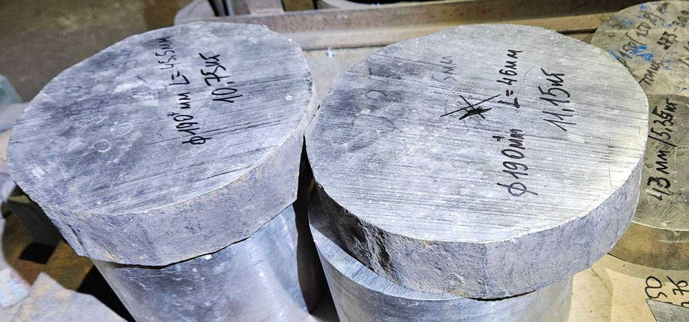 Кругляки, квадрати та шестигранніки ф4-ф170мм з харчової нержавійки.
