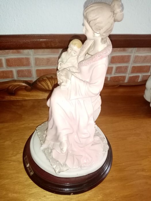 Mãe Rica em Marfinit