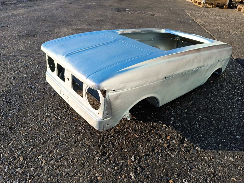 Cynkowanie galwaniczne części motocykli samochodów zabytkowych