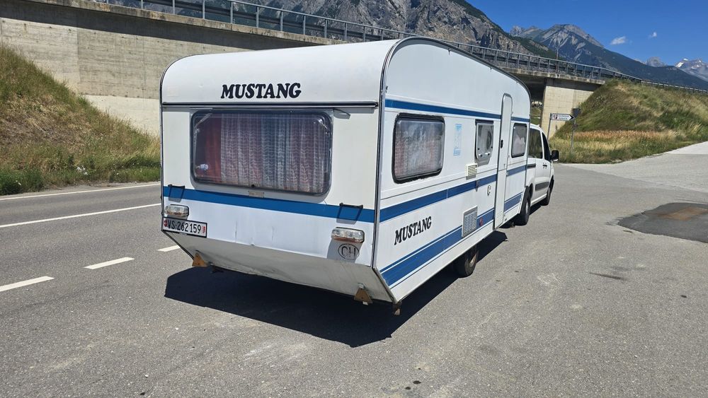 Caravana Knaus Mustang