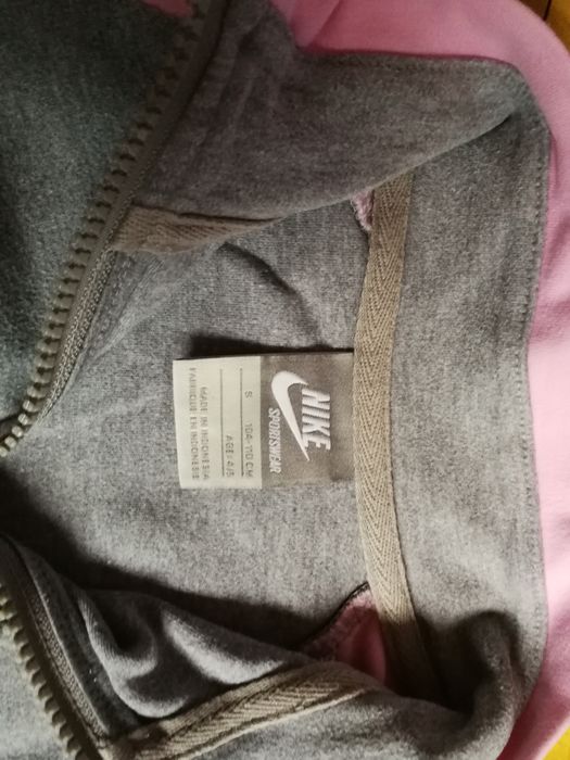 Dres NIKE na 104/110
