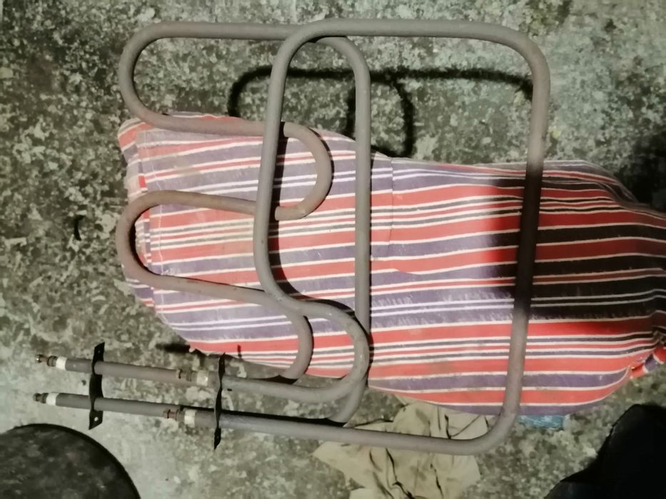 Продам тэн с элктро квадратный  духовки б/у в хорошем робочем состояни