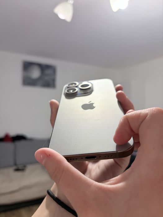 Iphone 15 pro128gb