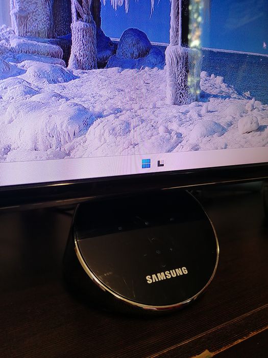 Monitor Samsung 27 cali.