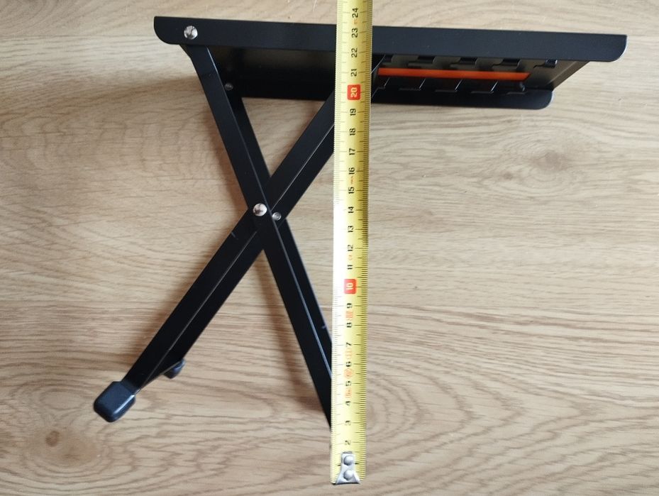 Apoio de pé para tocar viola