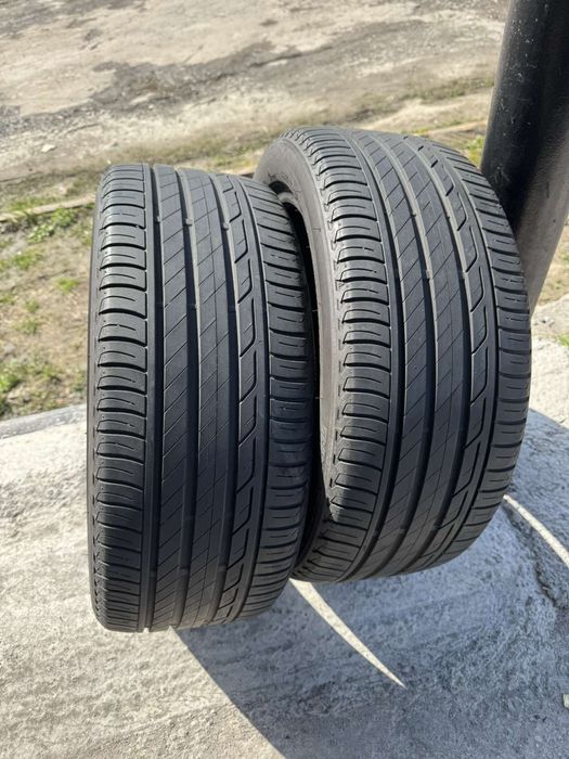 Літні шини Bridgestone 225/45 R17