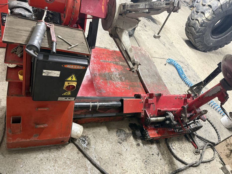 Вантажний шиномонтажний станок SICE S 545 (R56) Італія