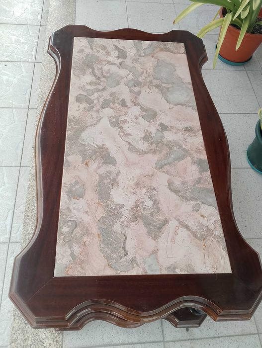 Mesa de centro em Wangue