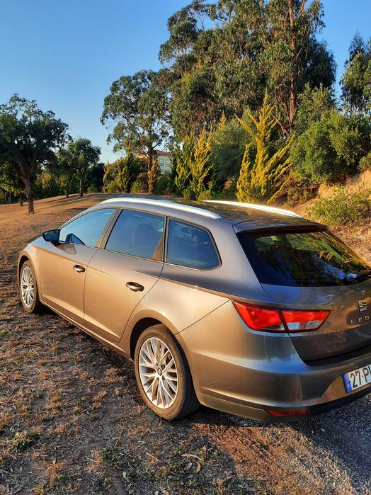 Seat Leon St impecável