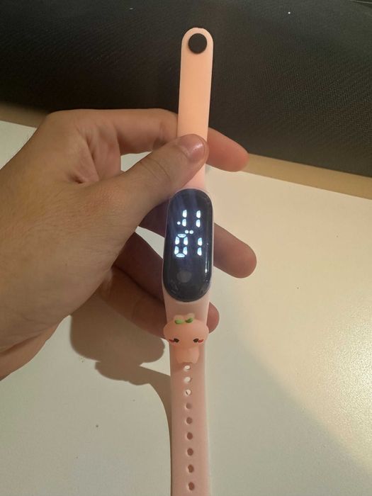 Relógio digital rosa kawaii  – só 10€!