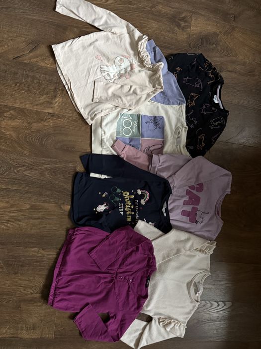 Набір фірмових кофтинок дівчинці від 2 до 3 років