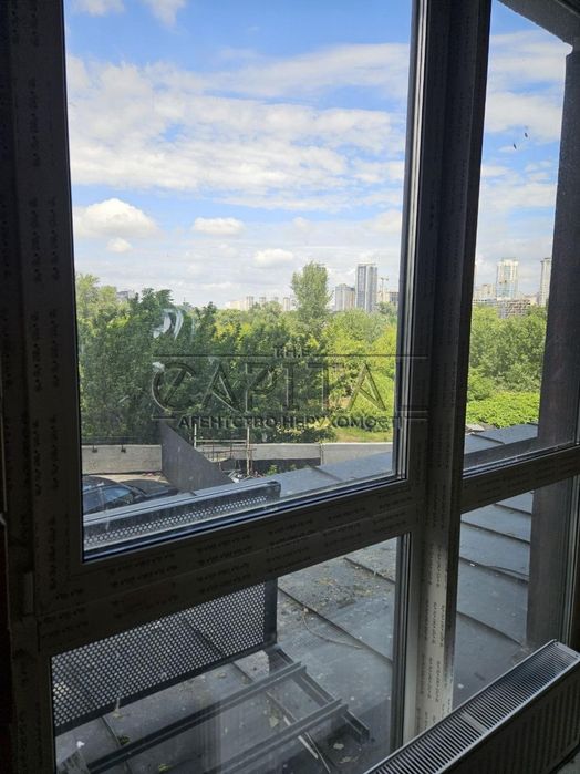 Оренда приміщення 110 м² біля метро Славутич | ЖК Славутич 2.0
