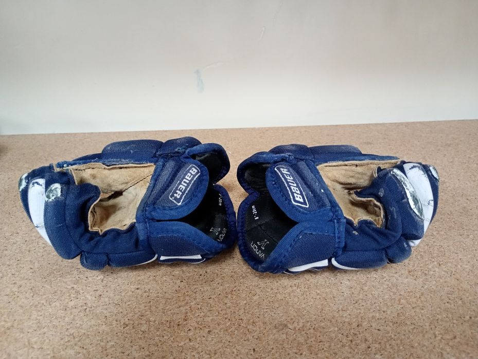 Краги хоккейные Bauer Vapor Youth 8"
