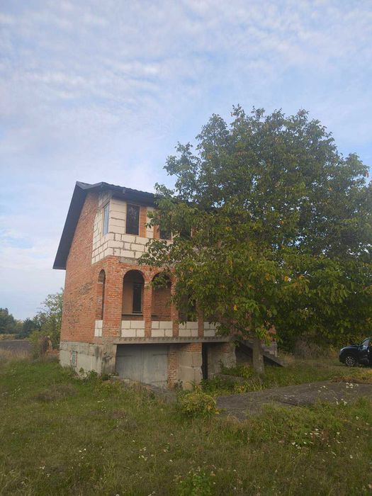 Продам будинок в селі Котюжинці 3030