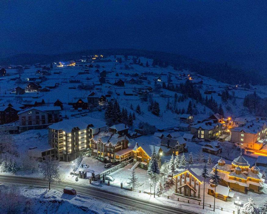 Milana Hotel Буковель | Поруч витяги | Гірські краєвиди
