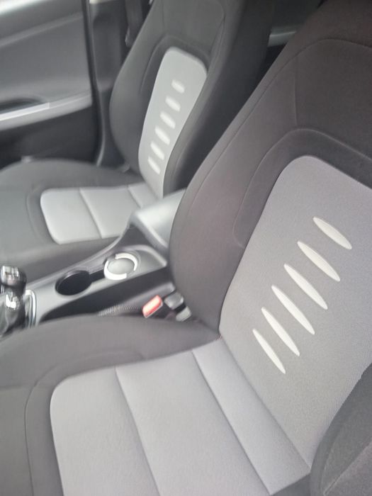 SPRZEDAM KIA Ceed 1.4 wersja Edition 100 km