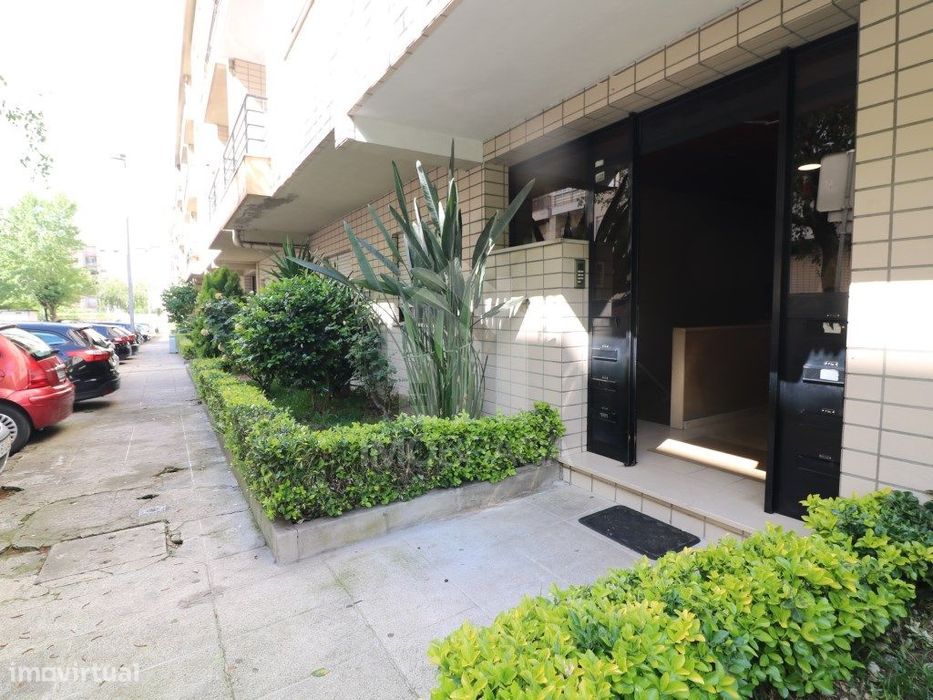 Venda de Apartamento T3 em Lomar