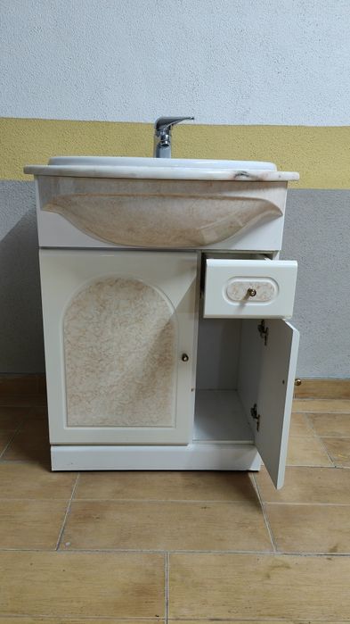 Armário e Armário/Farmácia c/ Espelho