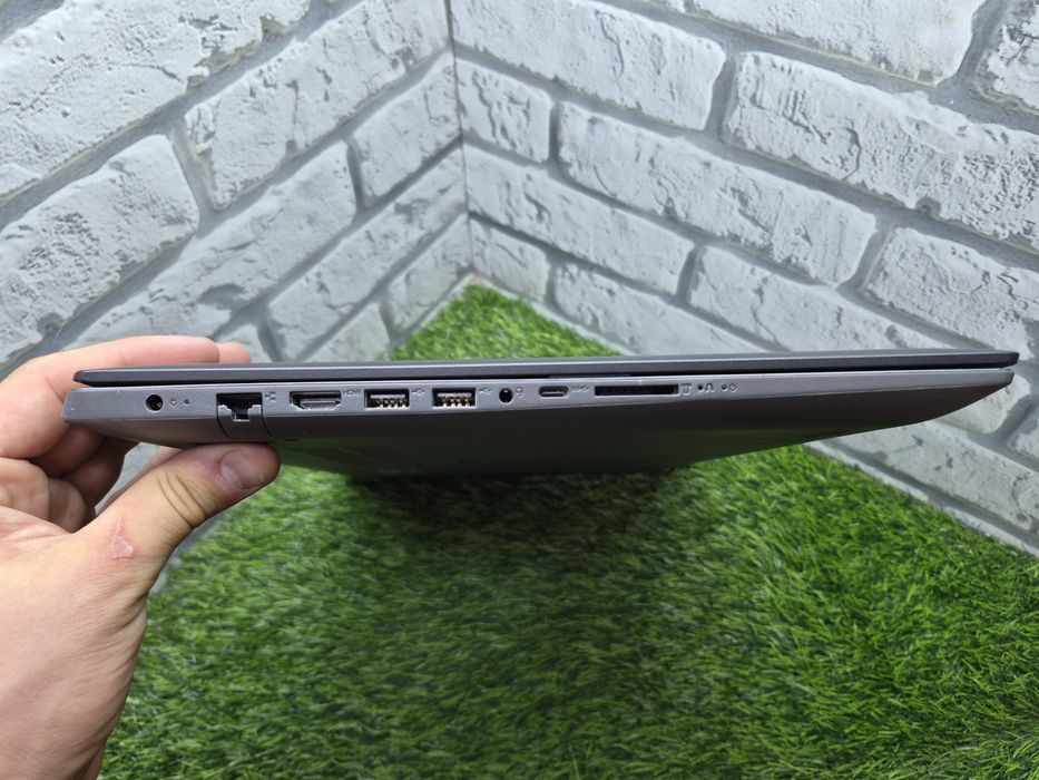 Магазин: Lenovo 330-17/ Pentium 4415u / 4ГБ DDR4 / 1000ГБ HDD / Intel HD 610 / 17.3 Full HD / Ноутбук.