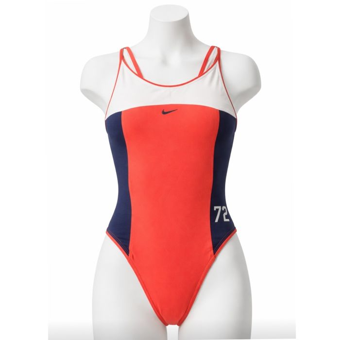 Купальник Nike (размер 44-46)