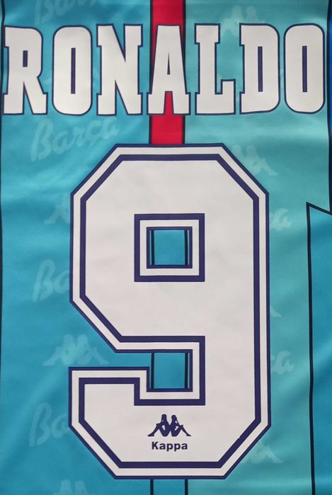 Nowa koszulka FC Barcelona, model retro, 1996/97. Kappa, #9 Ronaldo