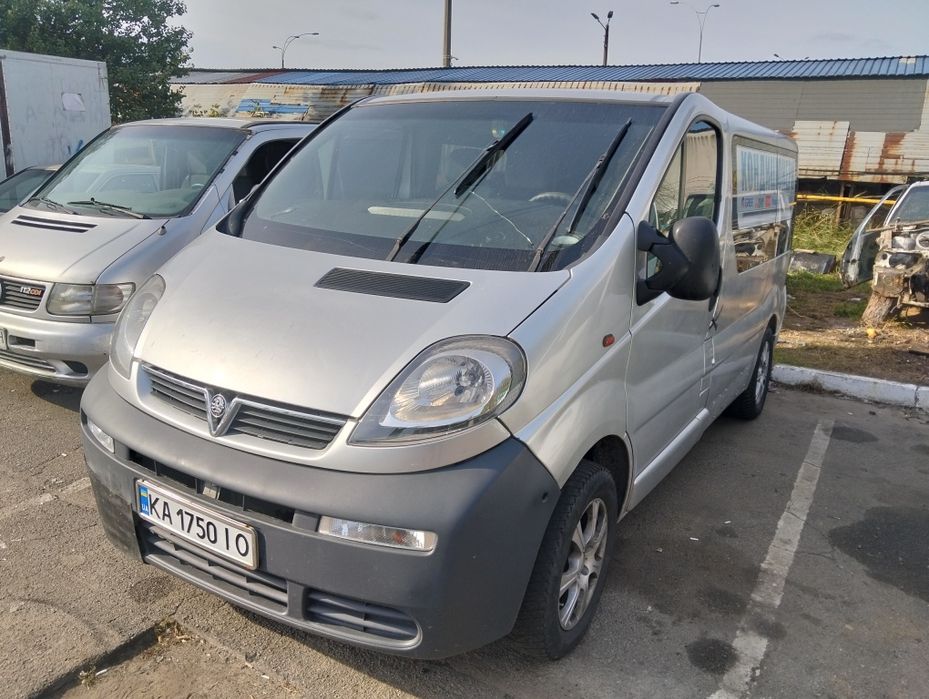 Продам Опель Виваро 1.9 пасажир