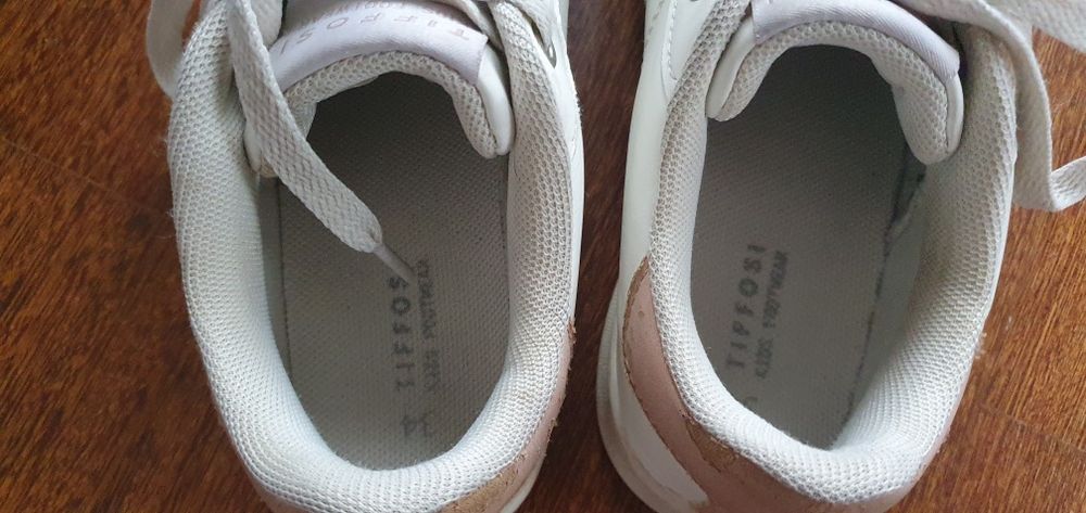Sapatilhas brancas Tiffosi