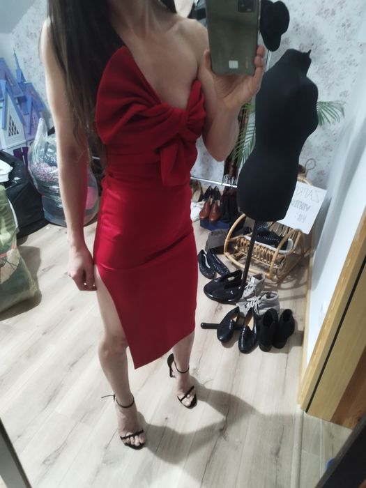 Sukienka damska czerwona sexi pretty little thing