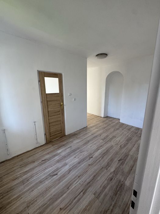 Wynajmę lokal / magazyn  60 m² – Lubin, osiedle Małomice