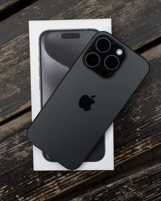 Sprzedam IPhone 15 pro