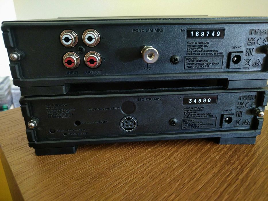 Gira Discos Made in England