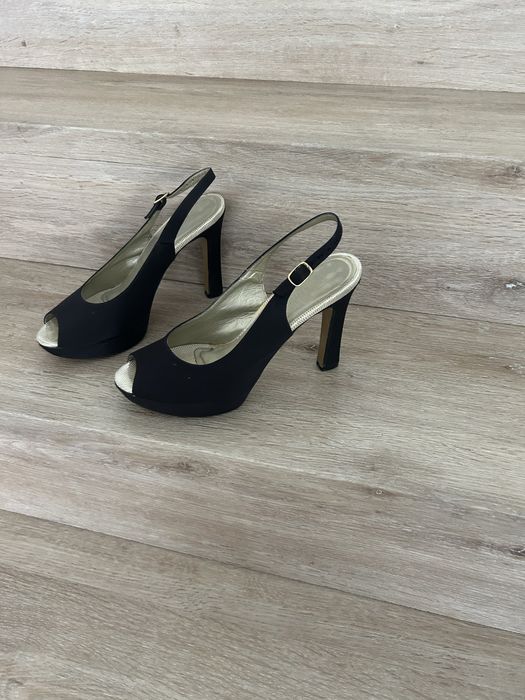 Sapatos de toillete
