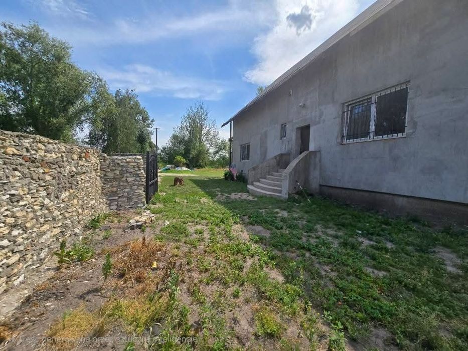 Duży Dom z działką 4500m