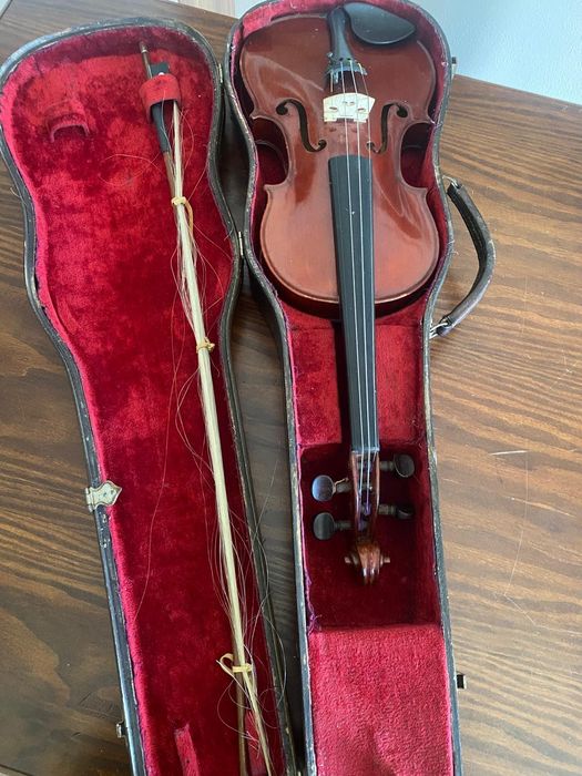 Violino António Stradivarius Cremonenfis ano 1721, exemplar francês