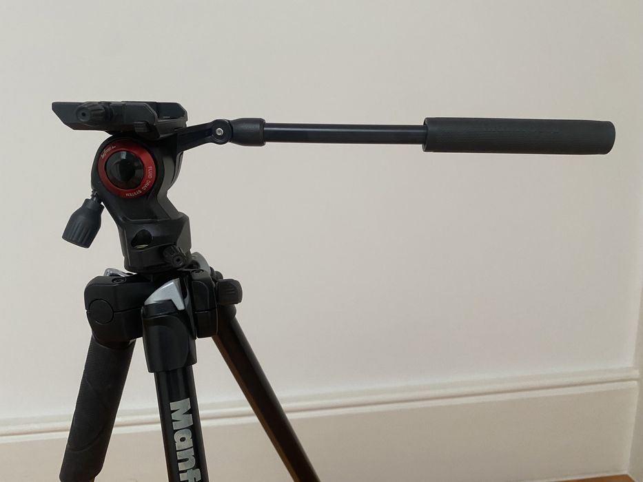 Tripé manfroto 290 light