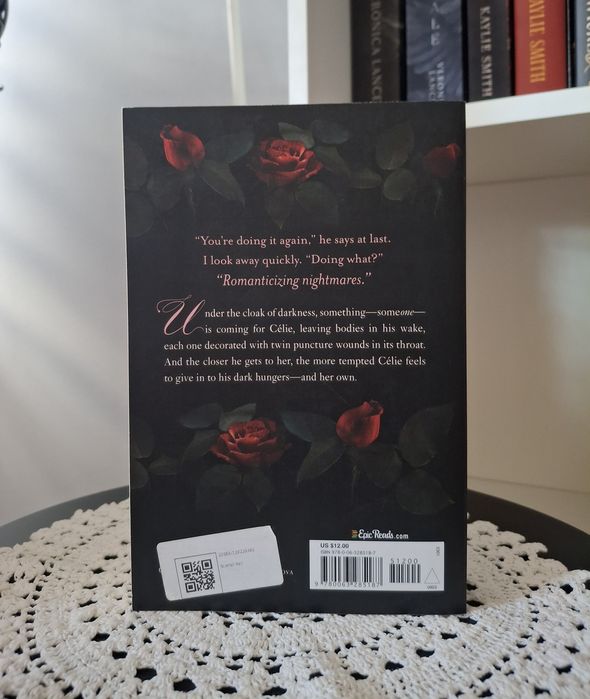 The Scarlet Veil - Shelby Mahurin