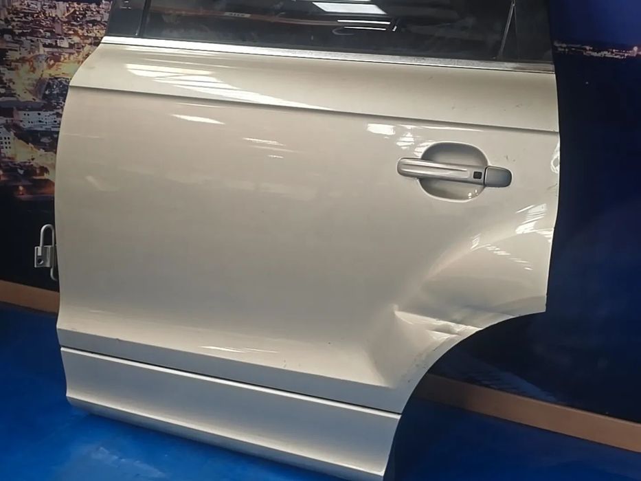 Porta traseira esquerda original  audi q7 4L  s-line 2006- EPC
