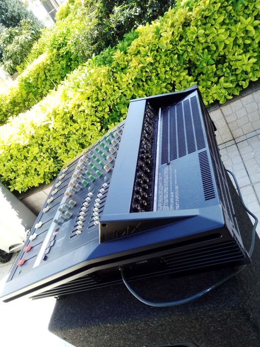 Mesa amplificada yamaha enorme qualidade