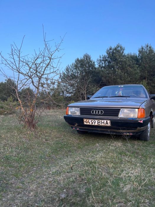 Audi 100 c3 1.8benz