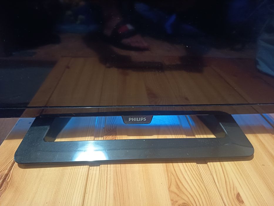 Telewizor Philips 32 całe HDMI i dekoder DVB-T w komplecie!stan bdb