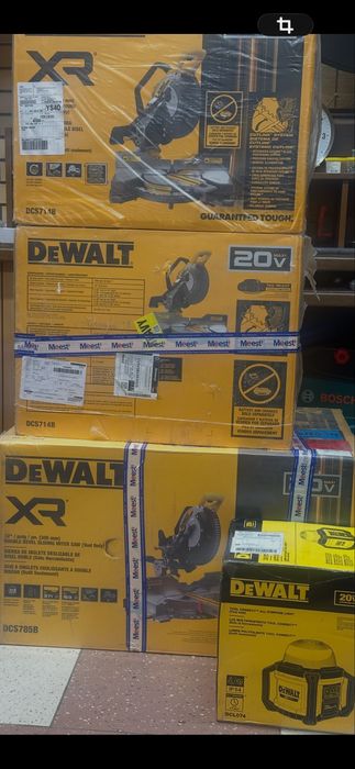 Dewalt DCB 204+зарядне(110V)
