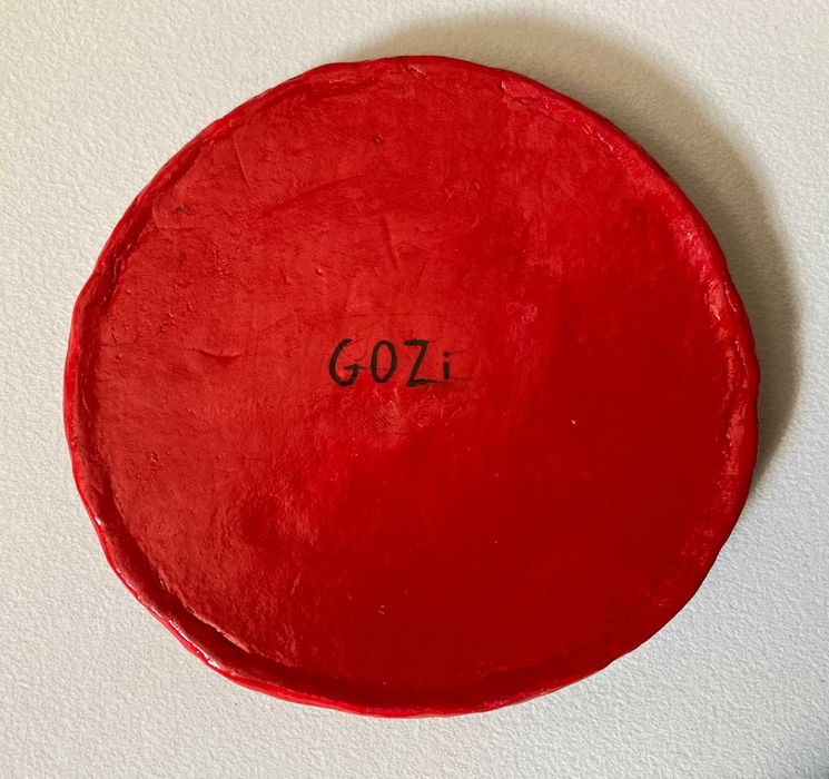 Peça Decorativa Artesanal 'Esvazia-Bolsos'