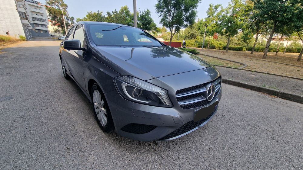Mercedes-Benz A 180 — fotografia 6